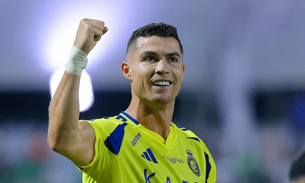 ronaldo-giup-al-nassr-keo-dai-mach-thang-2-min_11zon